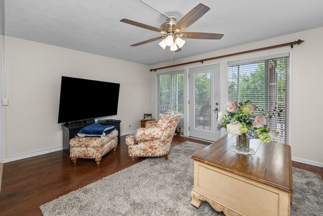 3717 35th Street 1, Moline, IL 61265