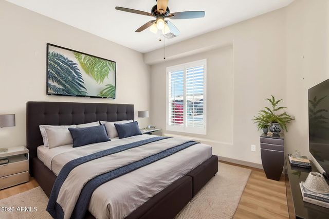 3826 E ROLLING GREEN Way, Chandler, AZ 85249