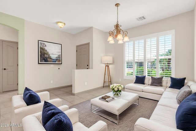 3826 E ROLLING GREEN Way, Chandler, AZ 85249