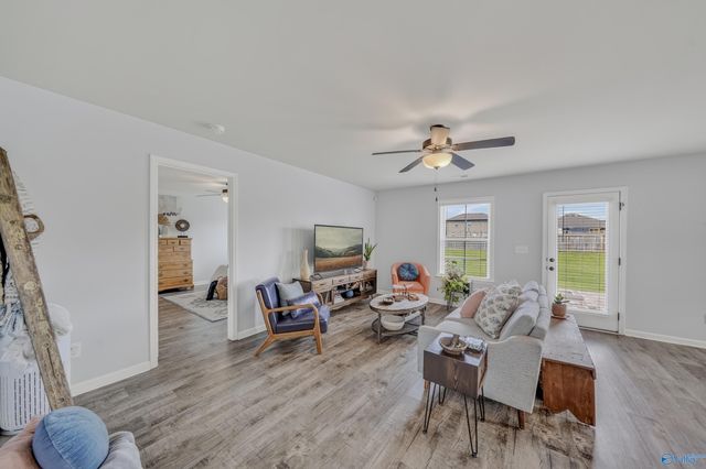 138 Heritage Way Drive, Toney, AL 35773