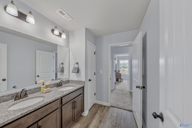 138 Heritage Way Drive, Toney, AL 35773