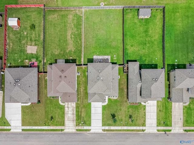 138 Heritage Way Drive, Toney, AL 35773