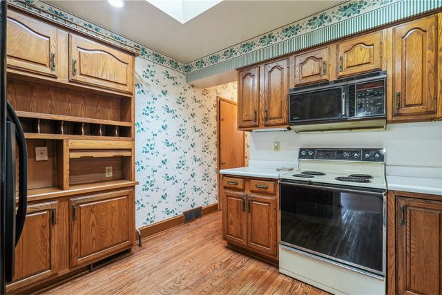 1000 29th Street NE, Cedar Rapids, IA 52402