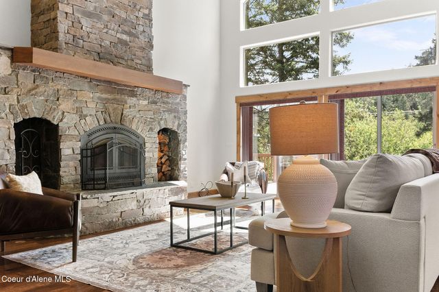 5120 W Foothill DR, Coeur D'alene, ID 83814