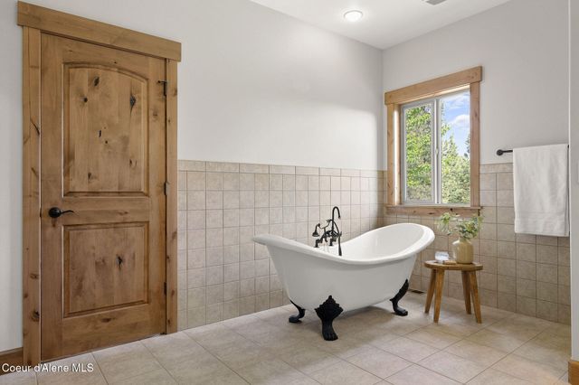 5120 W Foothill DR, Coeur D'alene, ID 83814