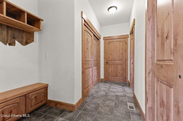 5120 W Foothill DR, Coeur D'alene, ID 83814