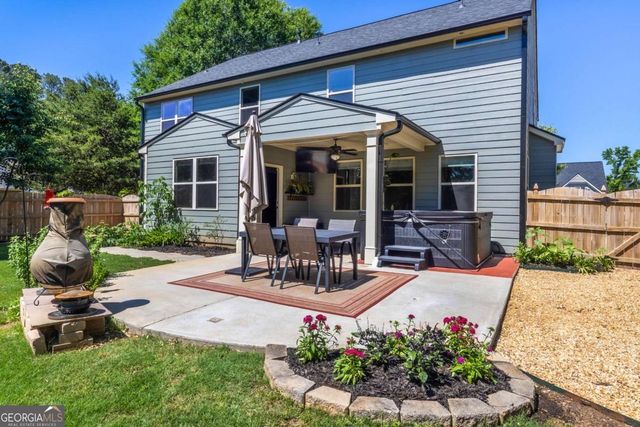 264 Creekview Lane, Acworth, GA 30102