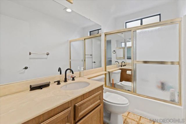 10430 Crosscreek Ter, San Diego, CA 92131