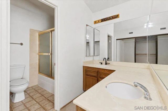 10430 Crosscreek Ter, San Diego, CA 92131