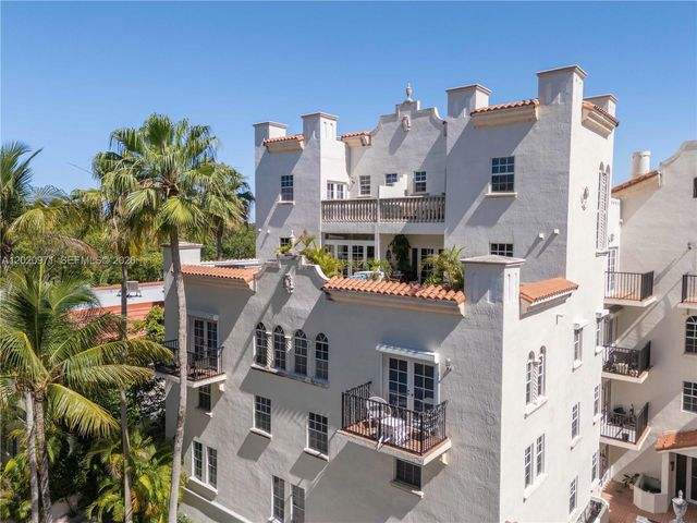 323 Navarre Ave 403, Coral Gables, FL 33134