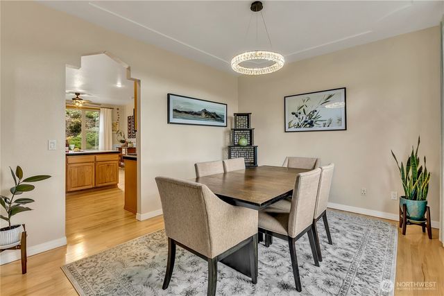 6725 Mirror Court SE, Olympia, WA 98513