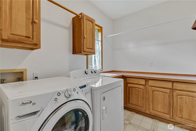 6725 Mirror Court SE, Olympia, WA 98513