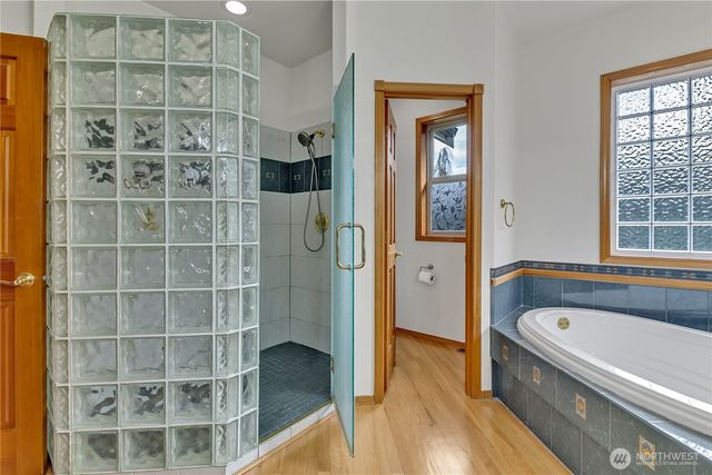 6725 Mirror Court SE, Olympia, WA 98513