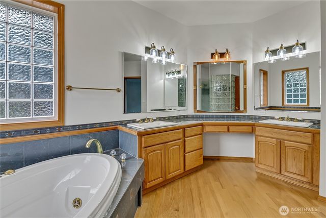 6725 Mirror Court SE, Olympia, WA 98513