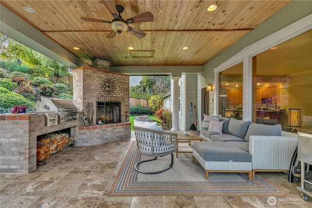 6725 Mirror Court SE, Olympia, WA 98513