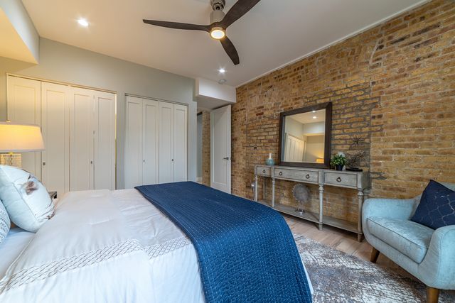 4730 W Grace Street 1, Chicago, IL 60641