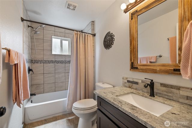 5417 S Cedar Street, Tacoma, WA 98409