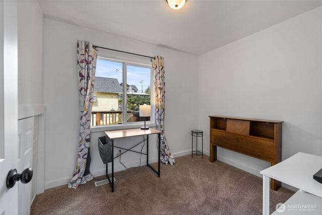 5417 S Cedar Street, Tacoma, WA 98409