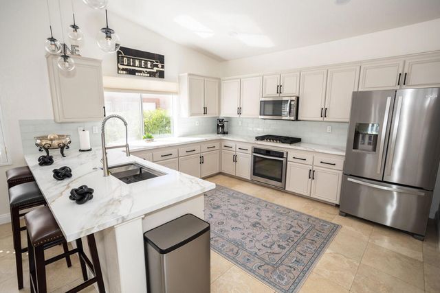 40600 Via Fonda, Palm Desert, CA 92260