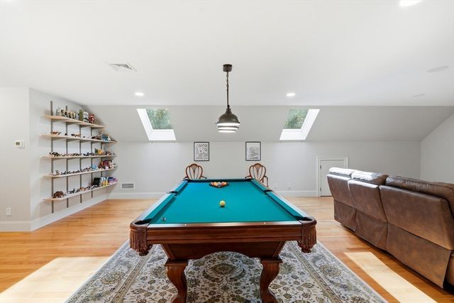 6 Flintlock Rd, Lexington, MA 02420