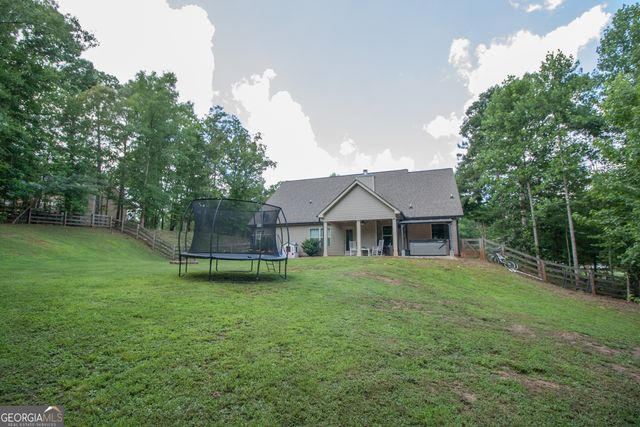 99 Smokey Ridge Drive, Newnan, GA 30263