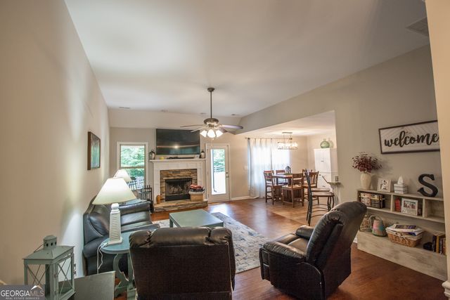 99 Smokey Ridge Drive, Newnan, GA 30263