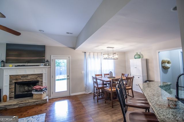 99 Smokey Ridge Drive, Newnan, GA 30263