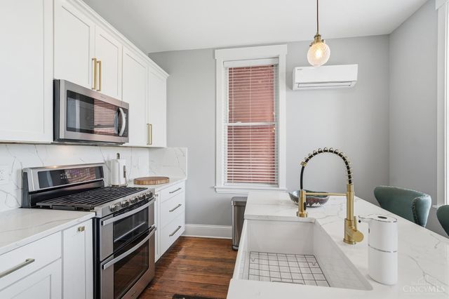 505 W Mcmicken Avenue, Cincinnati, OH 45214