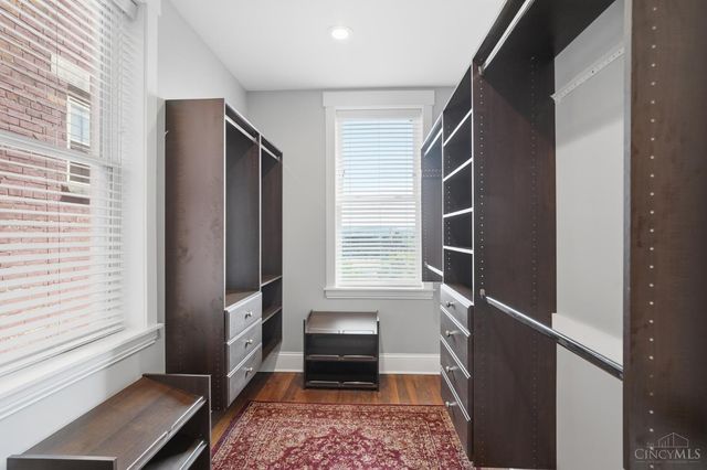 505 W Mcmicken Avenue, Cincinnati, OH 45214