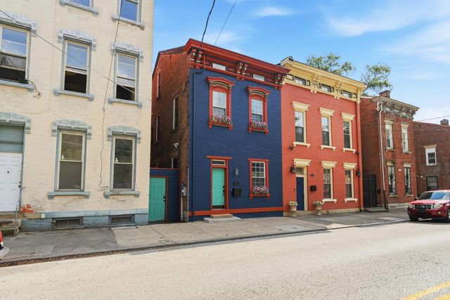 505 W Mcmicken Avenue, Cincinnati, OH 45214