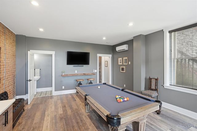 505 W Mcmicken Avenue, Cincinnati, OH 45214