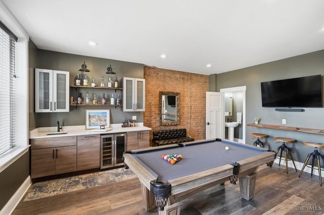 505 W Mcmicken Avenue, Cincinnati, OH 45214