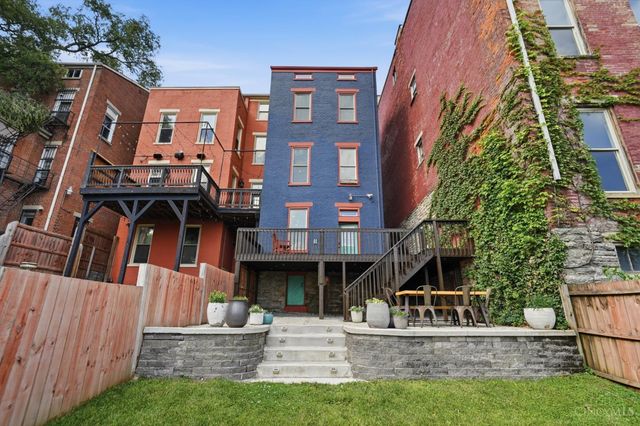 505 W Mcmicken Avenue, Cincinnati, OH 45214