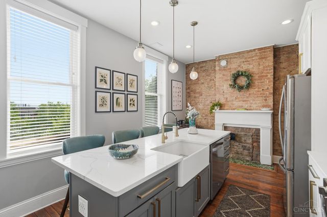 505 W Mcmicken Avenue, Cincinnati, OH 45214