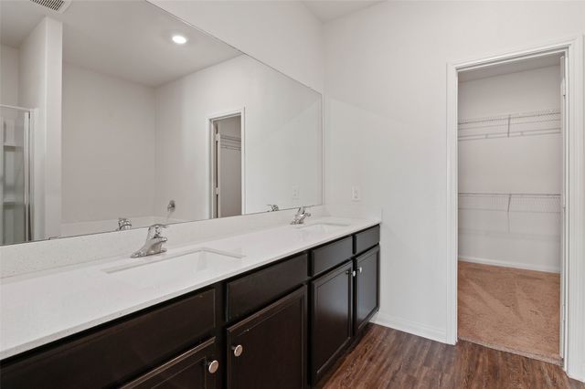 3004 Cliffview Drive, Sanger, TX 76266