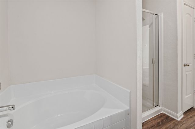 3004 Cliffview Drive, Sanger, TX 76266