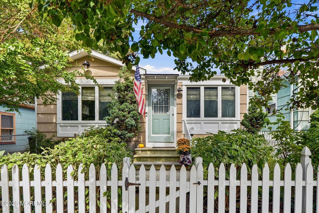 143 Heck Avenue, Ocean Grove, NJ 07756