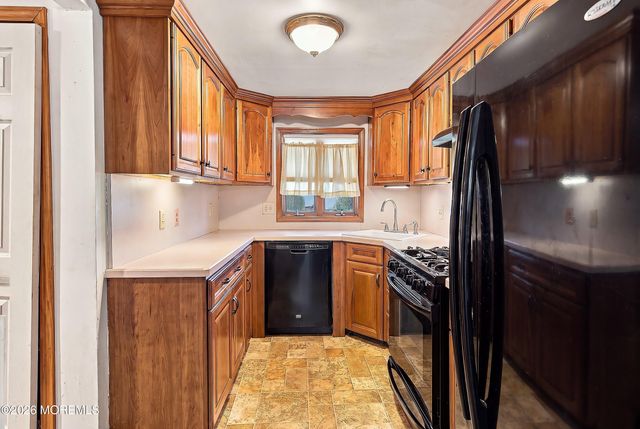 925 6th Street, Union Beach, NJ 07735