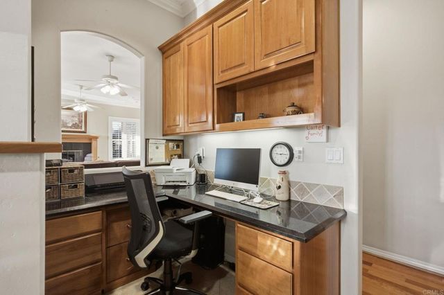 2308 Avenida La Cima, Escondido, CA 92027