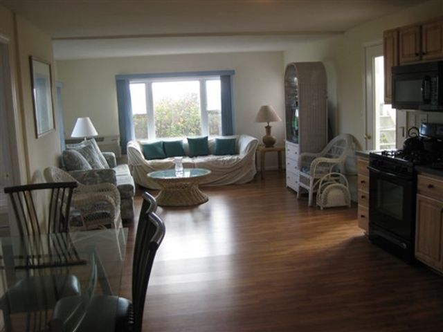 288 North End Blvd 2, Salisbury, MA 01952