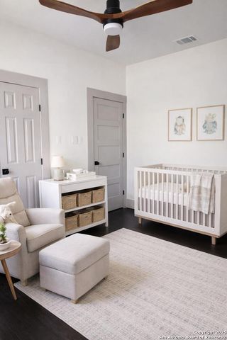 501 W Agarita, San Antonio, TX 78212