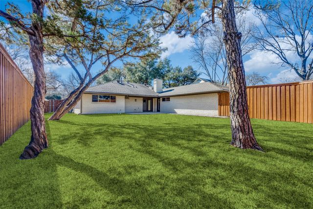 9035 Dunmore Drive, Dallas, TX 75231