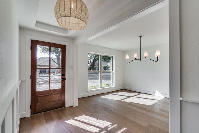 9035 Dunmore Drive, Dallas, TX 75231