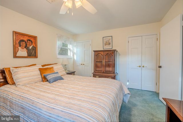 12 LINCOLN LN, Broomall, PA 19008