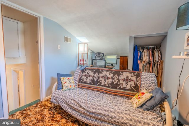 12 LINCOLN LN, Broomall, PA 19008