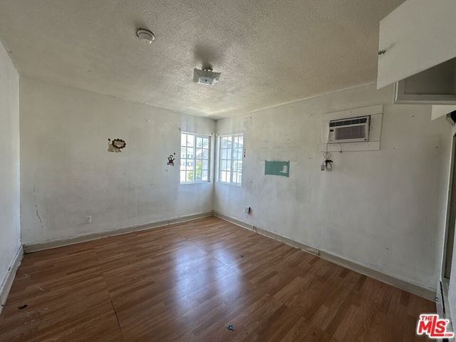 1117 N Alexandria Avenue, Los Angeles, CA 90029
