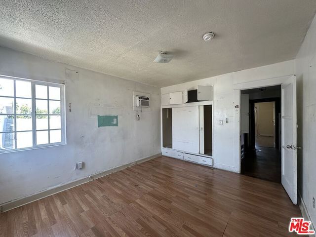 1117 N Alexandria Avenue, Los Angeles, CA 90029
