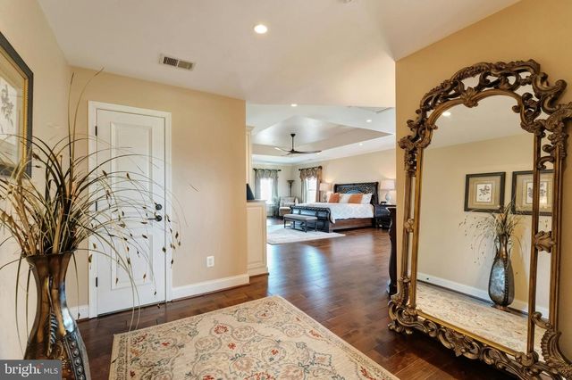 19746 WILLOWDALE PL, Ashburn, VA 20147