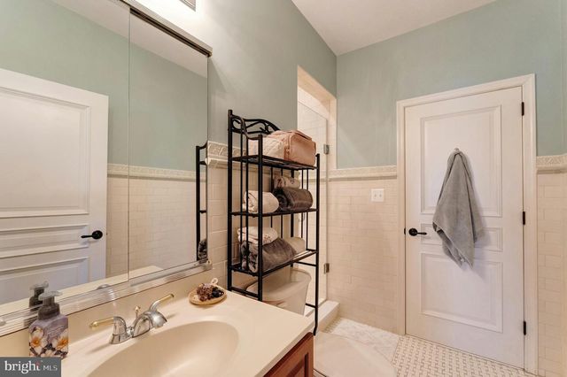 19746 WILLOWDALE PL, Ashburn, VA 20147