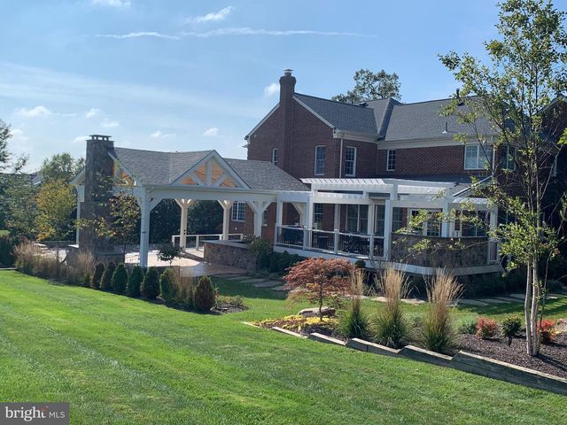 19746 WILLOWDALE PL, Ashburn, VA 20147